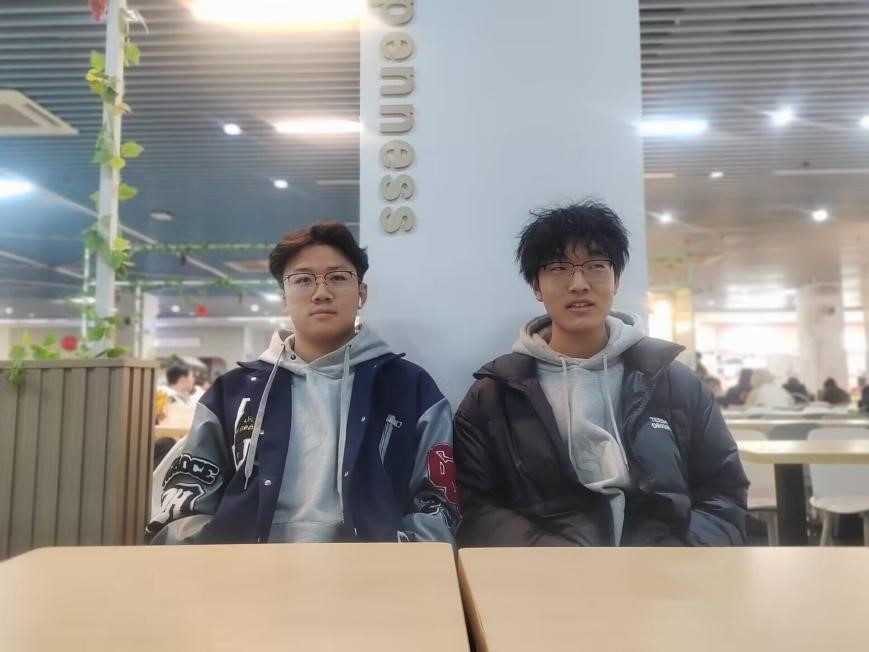 管理工程学院创新创业典型 ——记22物流2刘成龙、2023级孔维成